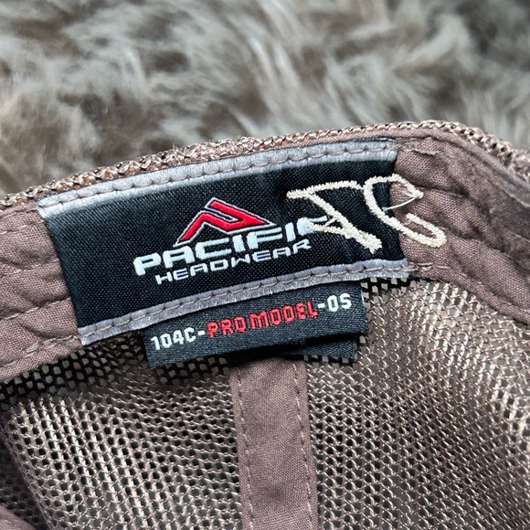 hat - Picture 4 of 4